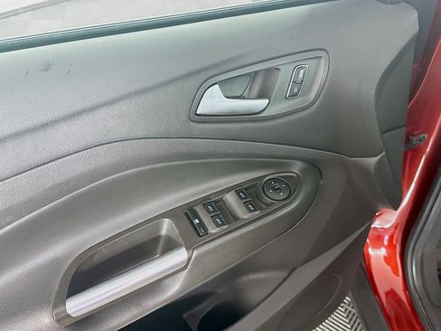Used 2014 Ford Escape SE FWD image 15