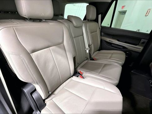 Used 2019 Ford Expedition XLT w/ Equipment Group 202A image 35
