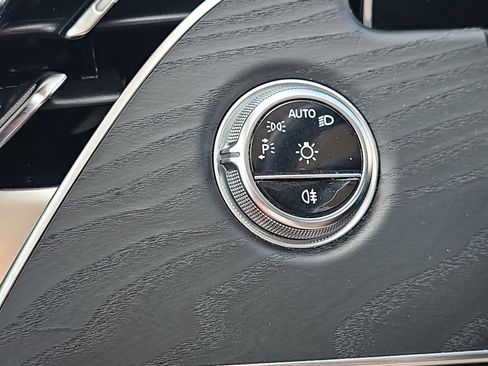Used 2024 Mercedes-Benz E 350 4MATIC Sedan image 28