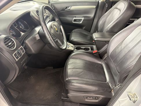 Used 2012 Chevrolet Captiva Sport LT w/ Convenience Package FWD image 5