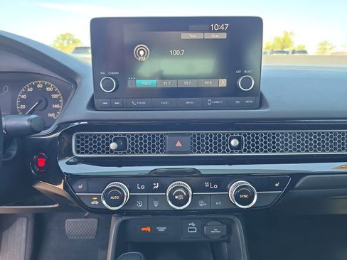 Used 2024 Honda Civic EX image 18