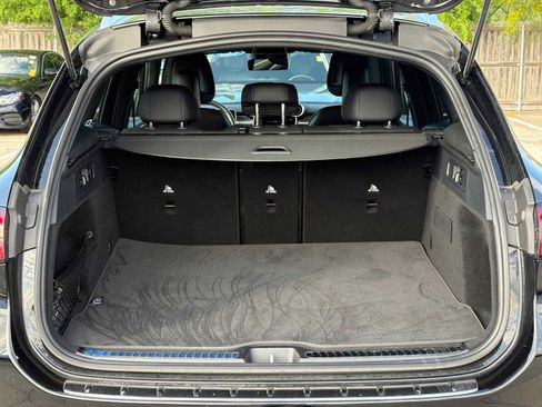 Used 2026 Mercedes-Benz GLC 300 4MATIC image 10