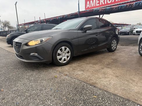 Used 2014 MAZDA MAZDA3 i Sport image 2