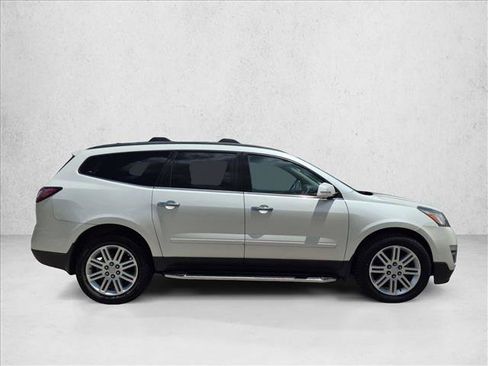 Used 2014 Chevrolet Traverse LT w/ All-Star Edition FWD image 4