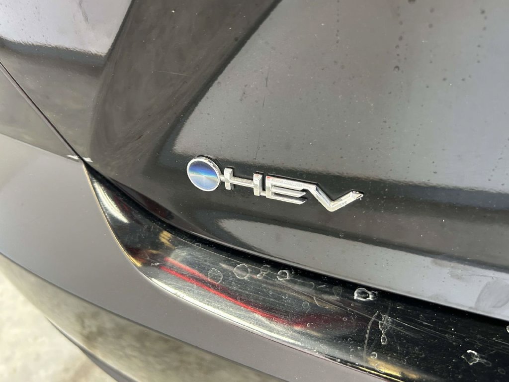 Certified 2025 Toyota Camry LE FWD image 11