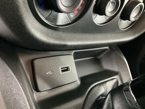 Used 2022 RAM ProMaster City Base w/ Lights & Wheels Group image 19