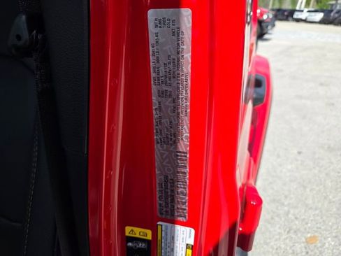 New 2026 Jeep Wrangler Unlimited Sahara AWD/4WD image 20