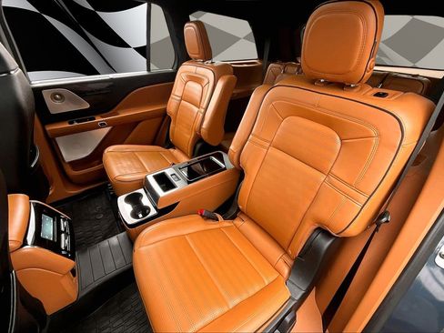 Used 2020 Lincoln Aviator Black Label w/ Dynamic Handling Package image 26