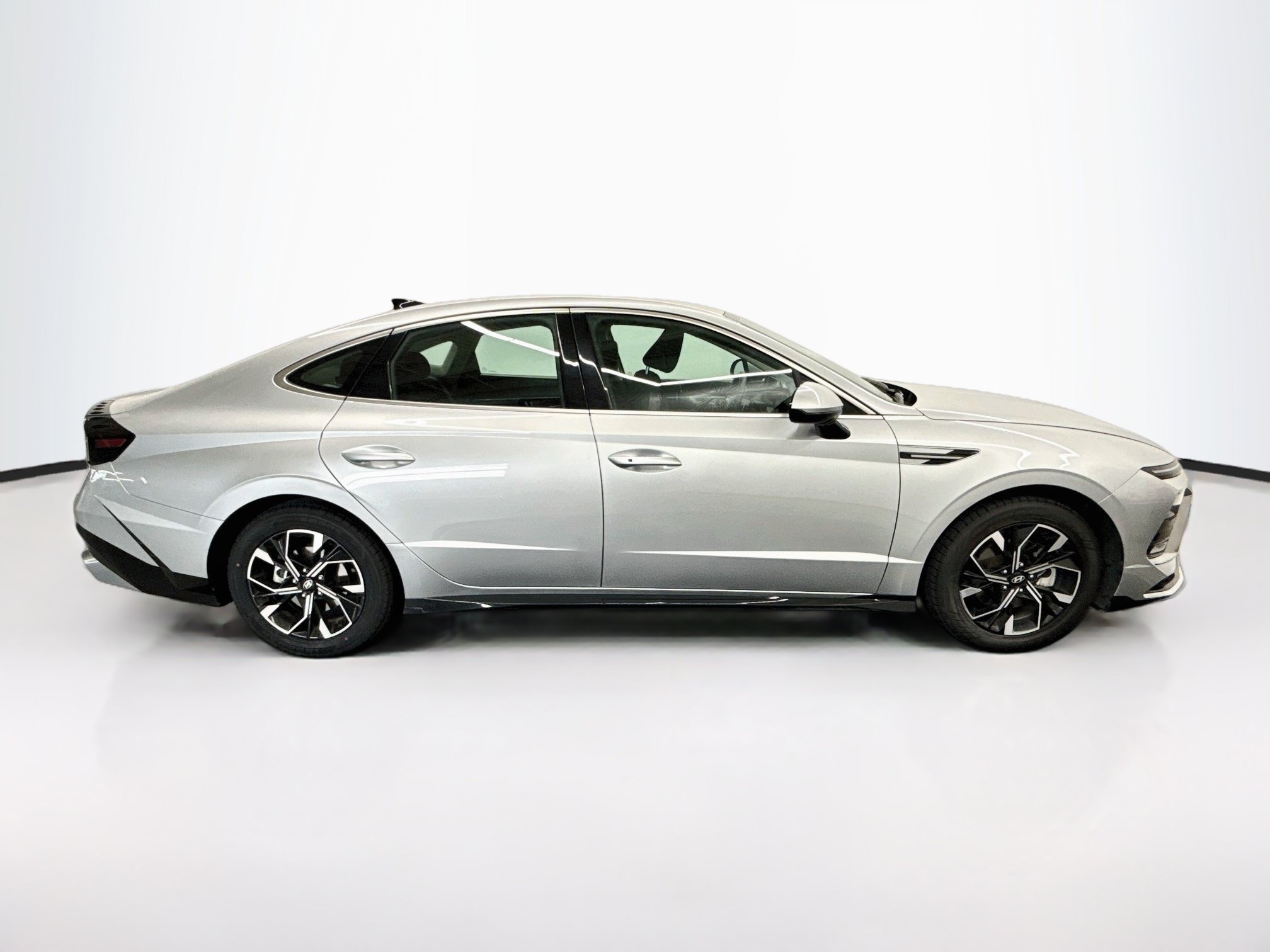 Used 2024 Hyundai Sonata SEL FWD image 10
