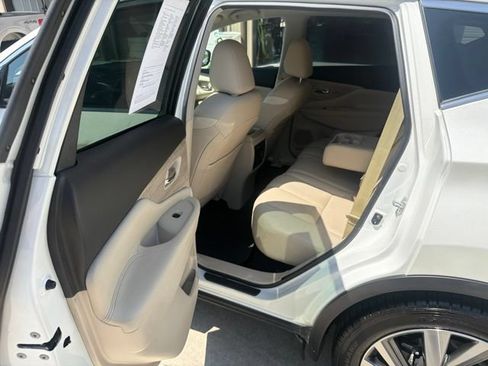 Used 2019 Nissan Murano SL FWD image 19