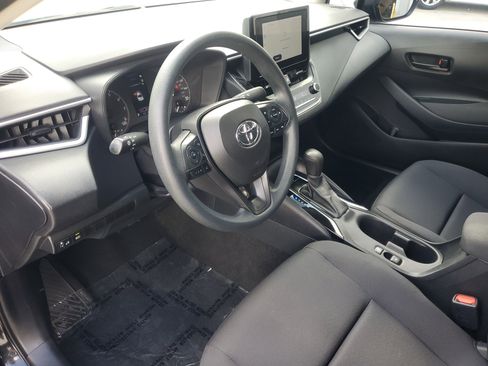 Used 2023 Toyota Corolla LE FWD image 15
