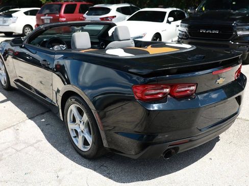 Used 2020 Chevrolet Camaro LT RWD image 9