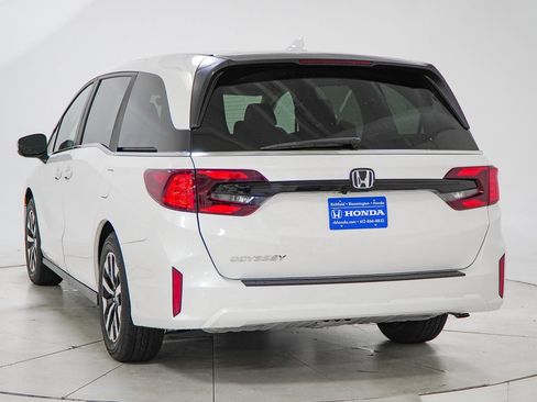 New 2026 Honda Odyssey EX-L image 7