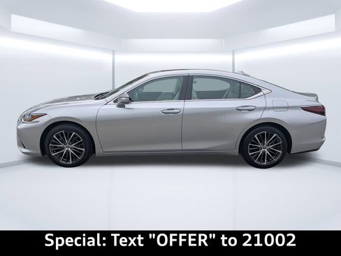 Used 2025 Lexus ES 350 w/ Premium Package image 7