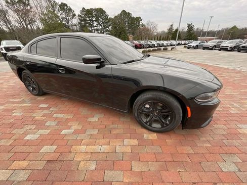 Used 2022 Dodge Charger SXT image 20