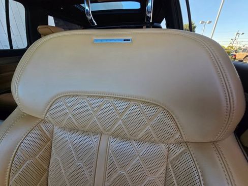 Certified 2023 Jeep Grand Wagoneer Series III AWD/4WD image 29