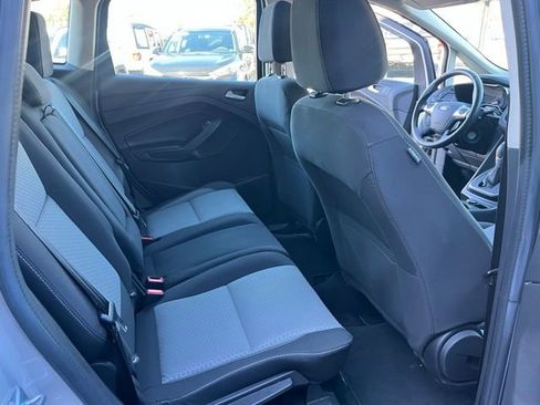 Used 2017 Ford C-MAX SE image 11