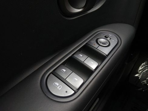 Certified 2025 Hyundai Ioniq 5 SEL image 21