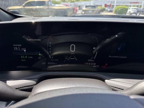 Used 2024 Cadillac XT4 Premium Luxury AWD/4WD image 18