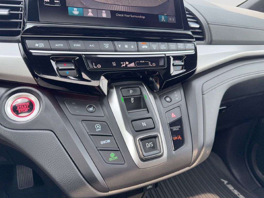 Used 2025 Honda Odyssey Sport-L image 18