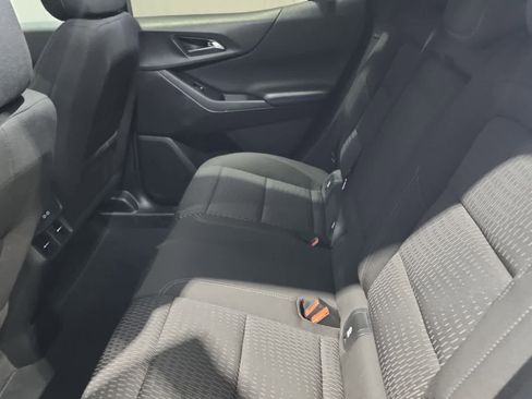 Used 2025 Chevrolet Equinox LT FWD image 26