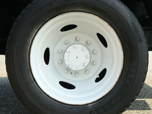Used 2008 Ford F450 XL AWD/4WD image 32