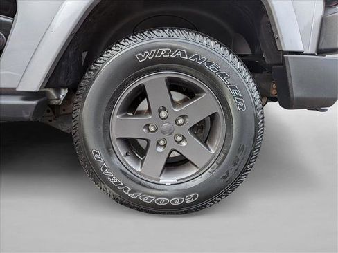 Used 2016 Jeep Wrangler Sport image 21