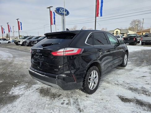Used 2024 Ford Edge SEL image 3