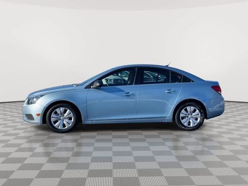 Used 2012 Chevrolet Cruze LS w/ Connectivity Package image 5