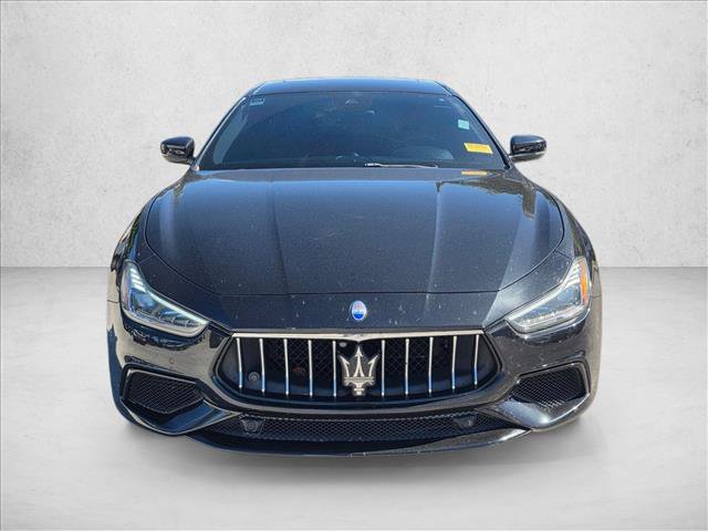Used 2018 Maserati Ghibli S GranSport RWD image 2