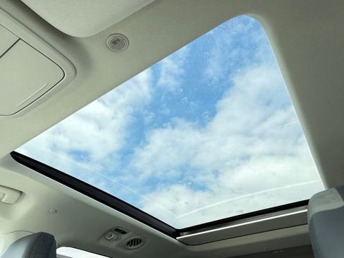 New 2026 Ford Explorer Active w/ Active Comfort Package image 13