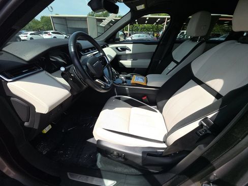 Used 2023 Land Rover Range Rover Velar R-Dynamic S AWD/4WD image 4