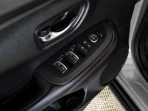 Used 2025 Honda HR-V Sport image 46