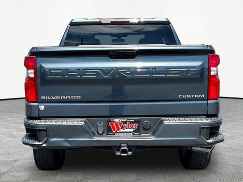 Used 2021 Chevrolet Silverado 1500 Custom AWD/4WD image 5
