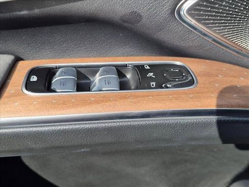 Certified 2023 Mercedes-Benz EQS 580 4MATIC SUV image 12