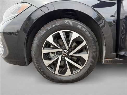 Used 2024 Volkswagen Jetta S FWD image 25