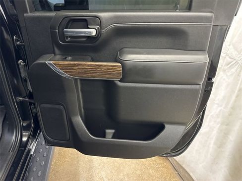 Certified 2020 Chevrolet Silverado 2500 High Country w/ Z71 Off-Road Package image 28