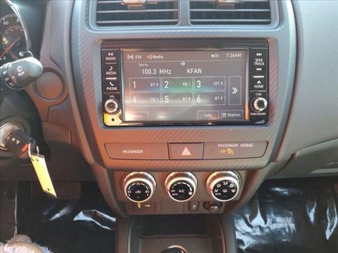 Used 2024 Mitsubishi Outlander Sport ES image 14