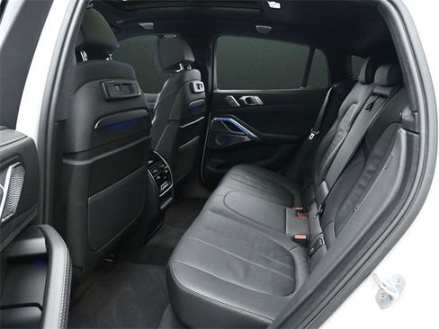 Used 2020 BMW X6 M50i w/ Executive Package image 15