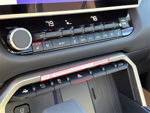 New 2026 Toyota Tundra Limited image 28