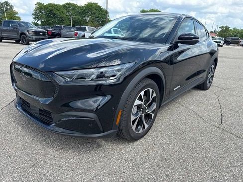 Certified 2024 Ford Mustang Mach-E Select w/ Comfort Package Lite AWD/4WD image 2