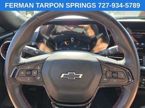 Used 2025 Chevrolet Trax RS w/ Driver Confidence Package FWD image 32