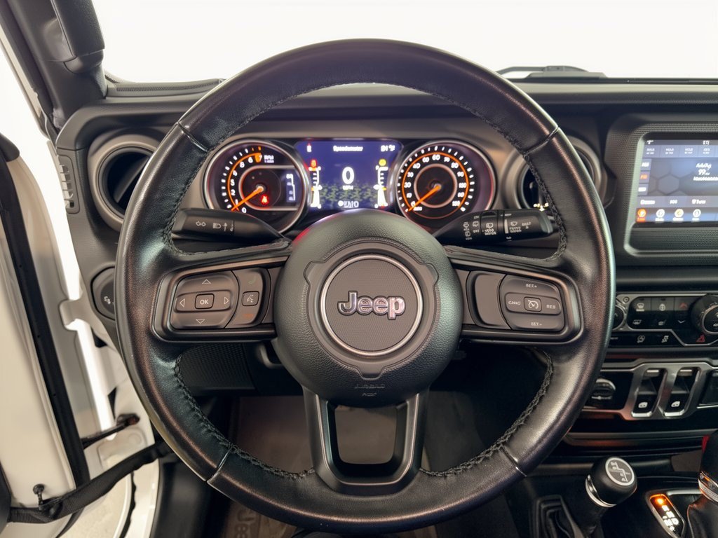 Used 2022 Jeep Wrangler Sport AWD/4WD image 10