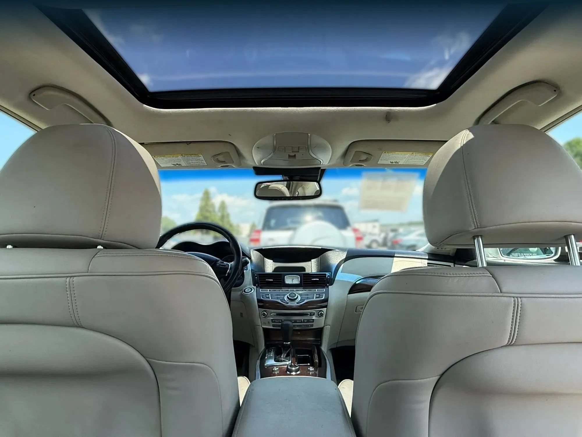 Used 2011 INFINITI M37 w/ Deluxe Touring Pkg RWD image 23