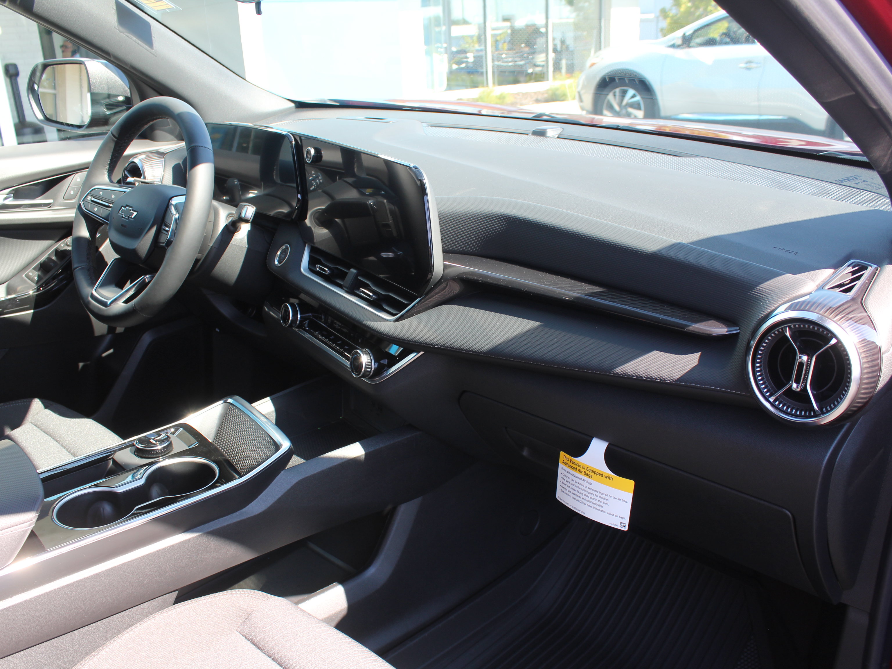 New 2027 Chevrolet Equinox LT w/ Midnight Edition FWD image 18