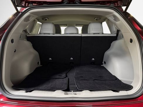 Used 2022 Jeep Compass Limited image 25