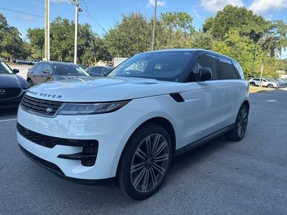 Used 2025 Land Rover Range Rover Sport SE