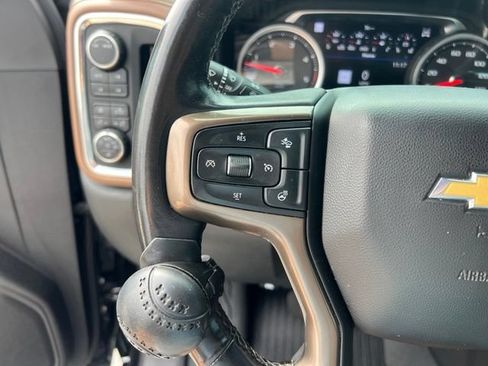 Used 2022 Chevrolet Silverado 2500 High Country w/ Z71 Off-Road Package AWD/4WD image 19