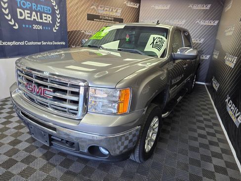 Used 2009 GMC Sierra 1500 SLE w/ Power Pack Plus AWD/4WD image 1