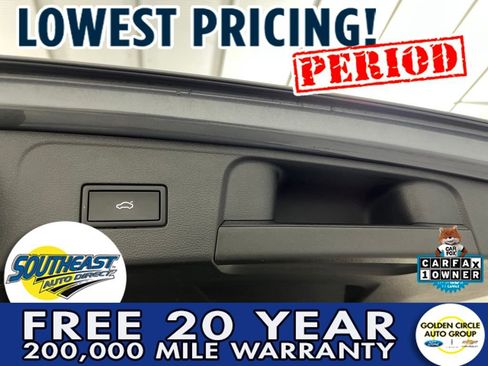 Used 2025 Volkswagen Atlas SE image 38